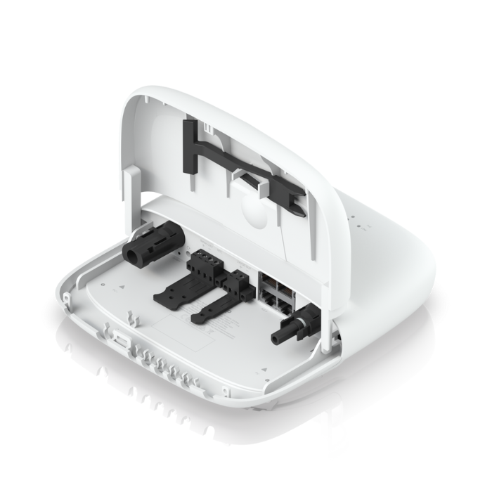 Ubiquiti sunMAX SolarPoint | SM-SP-40 Off-Grid MPPT PoE Switch